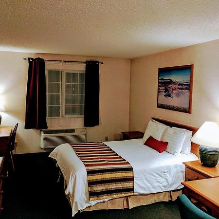 3 Peaks Lodge Кістон Екстер'єр фото