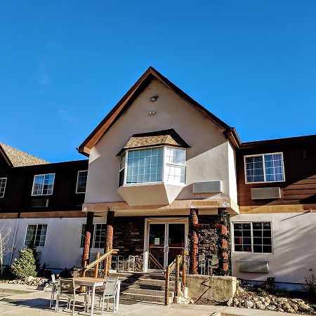 3 Peaks Lodge Кістон Екстер'єр фото
