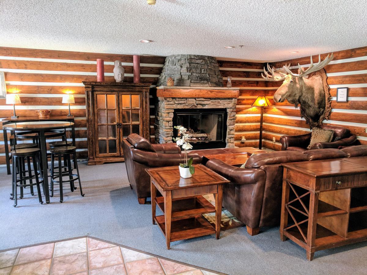 3 Peaks Lodge Кістон Екстер'єр фото