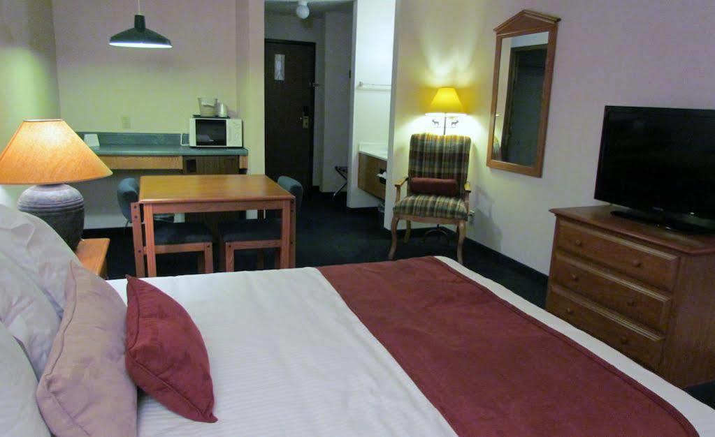 3 Peaks Lodge Кістон Екстер'єр фото